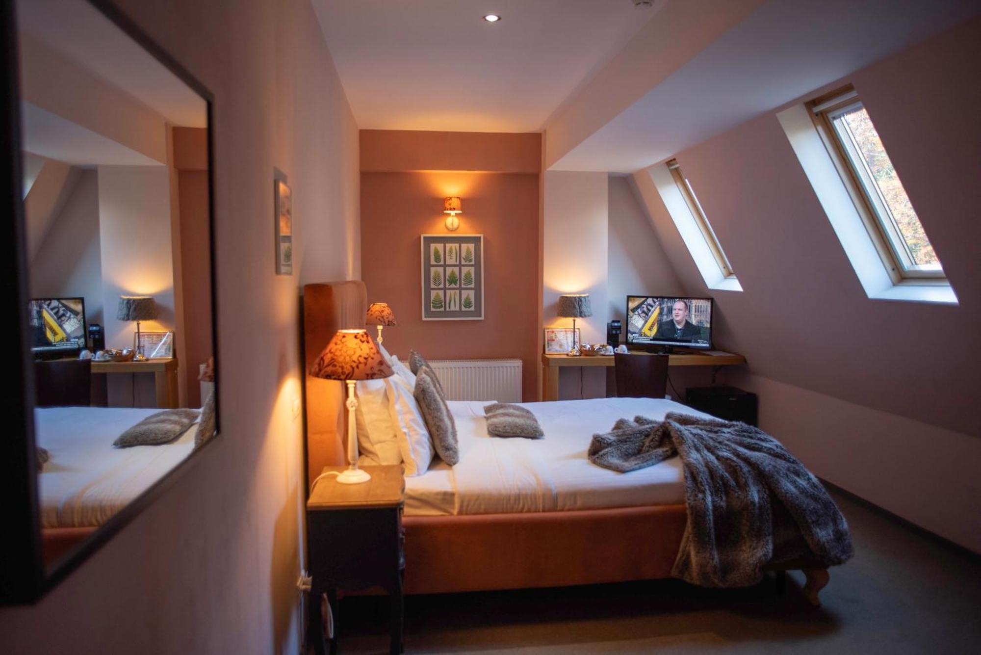 Paj Hotelul Retreat & Spa Sinaia Ngoại thất bức ảnh