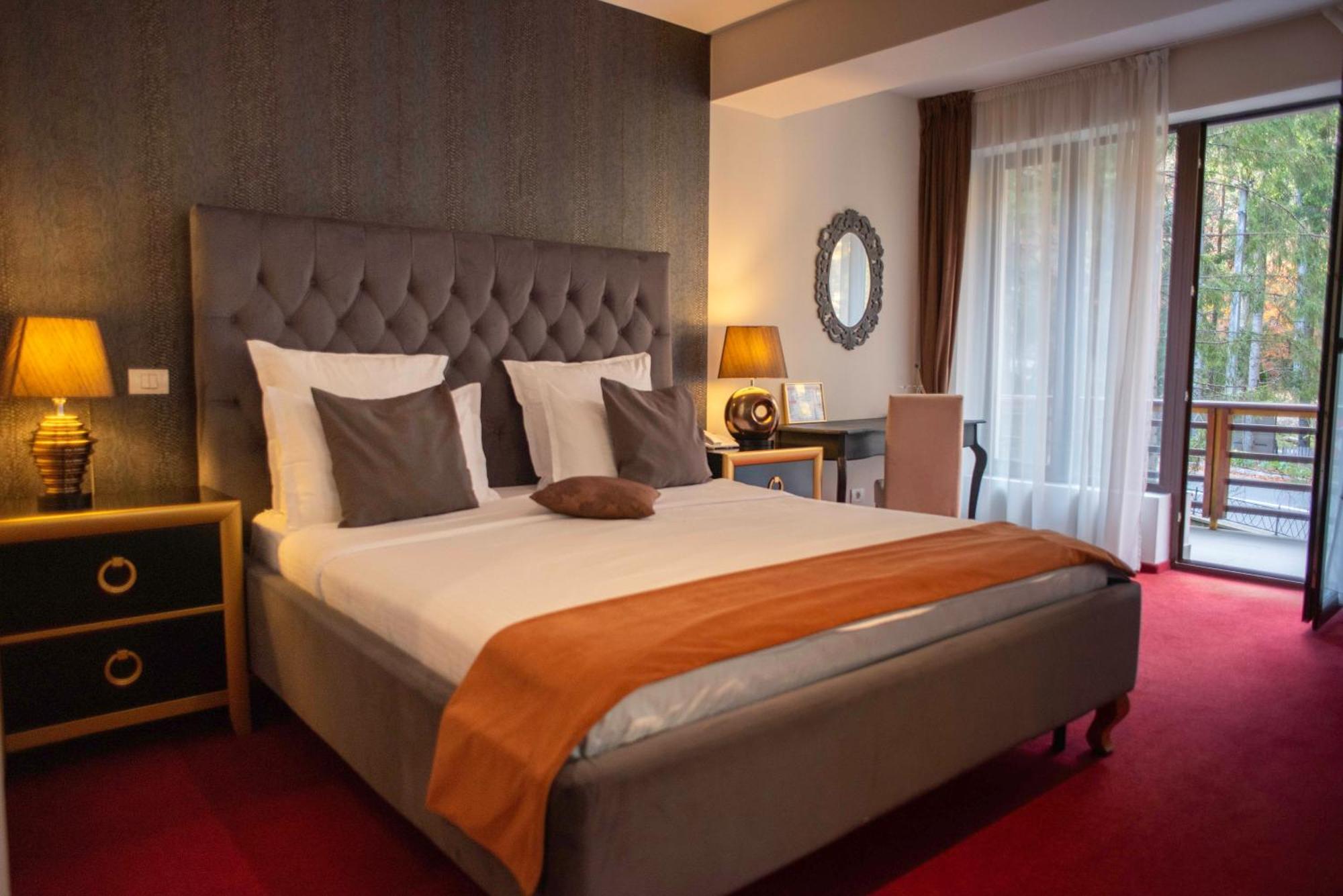 Paj Hotelul Retreat & Spa Sinaia Ngoại thất bức ảnh