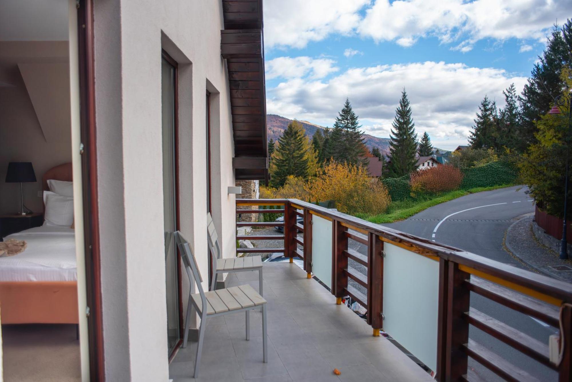 Paj Hotelul Retreat & Spa Sinaia Ngoại thất bức ảnh