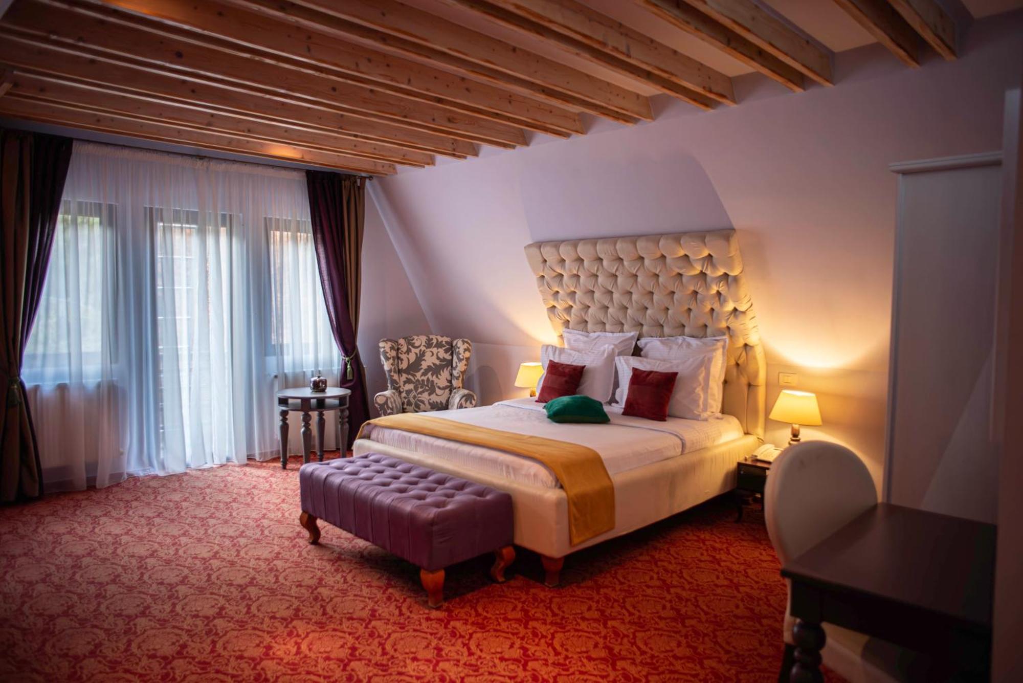 Paj Hotelul Retreat & Spa Sinaia Ngoại thất bức ảnh